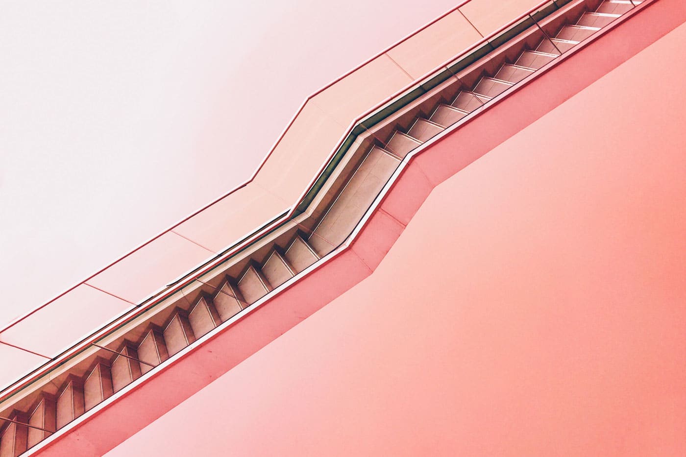 Google Tag Manager Guides: Implementing JSON-LD BreadcrumbList Schema